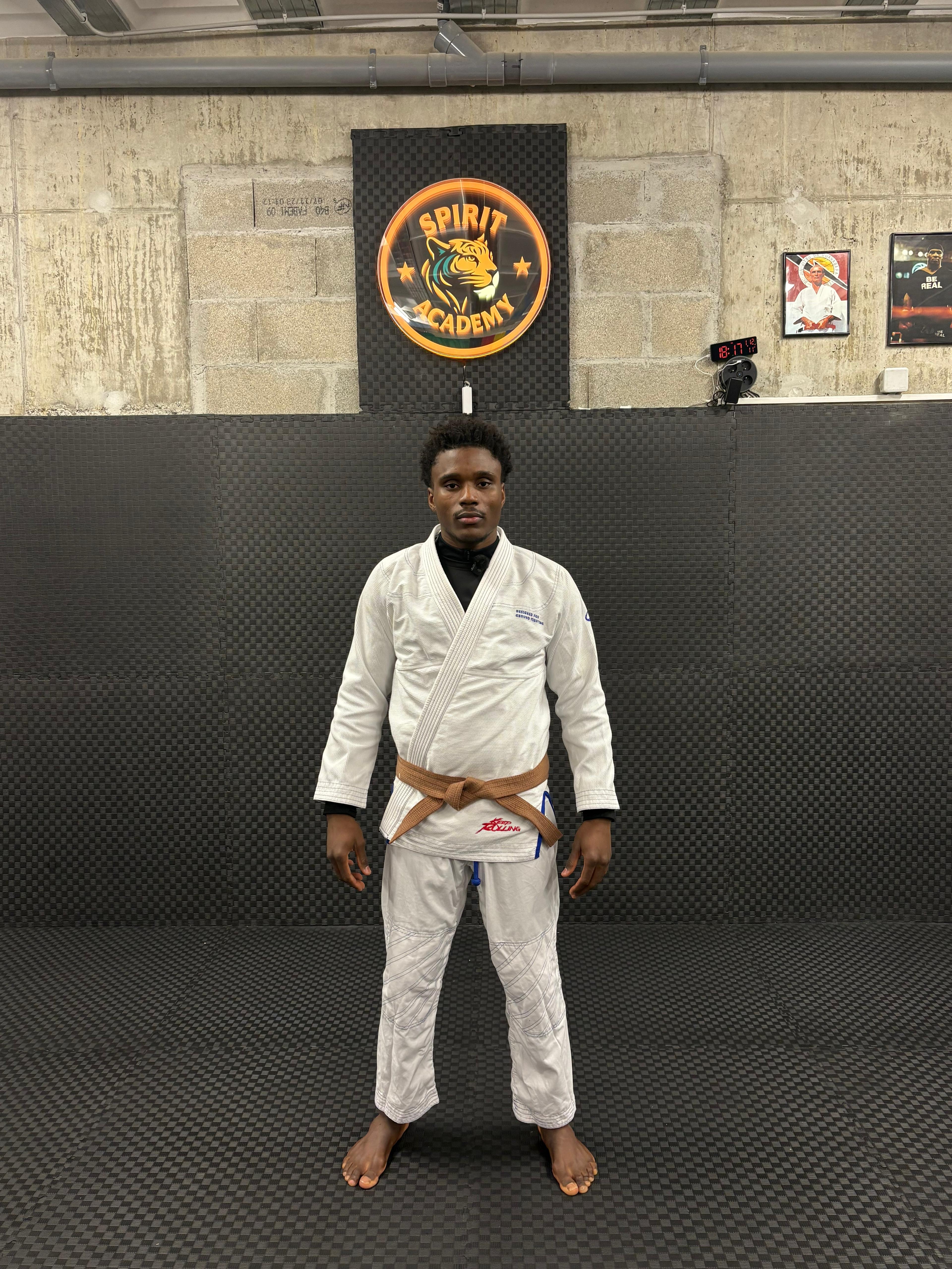Coach Roberto Bantu